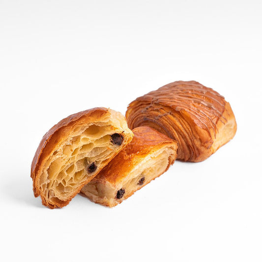 Chocolate croissant (panu chocolate) - Khobz