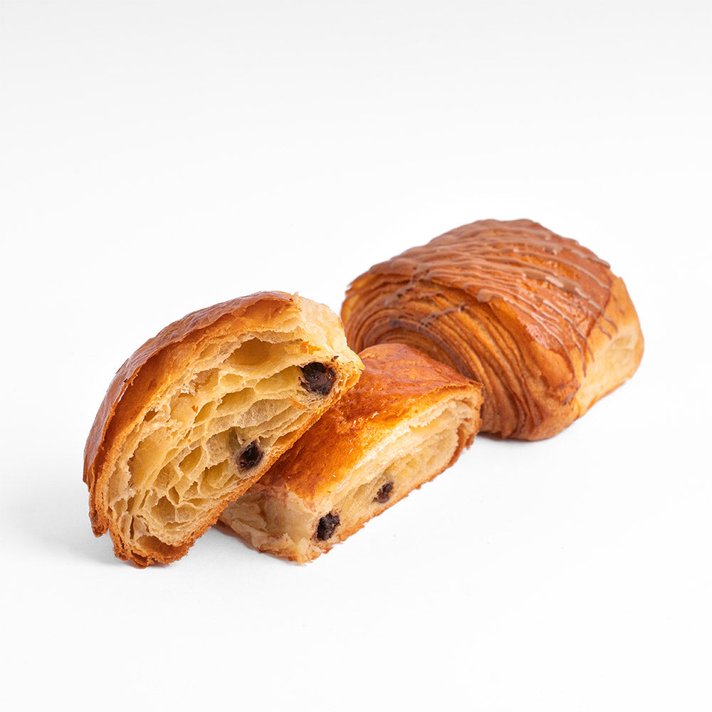 Chocolate croissant (panu chocolate)